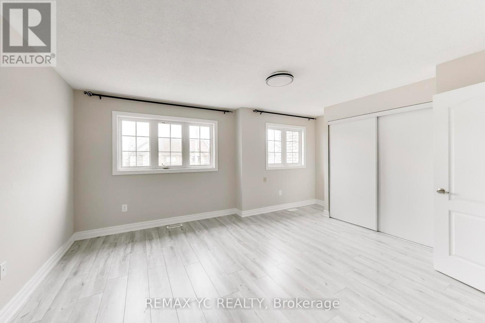 151 Amulet Crescent, Richmond Hill, Ontario  L4S 2T5 - Photo 13 - N12993464