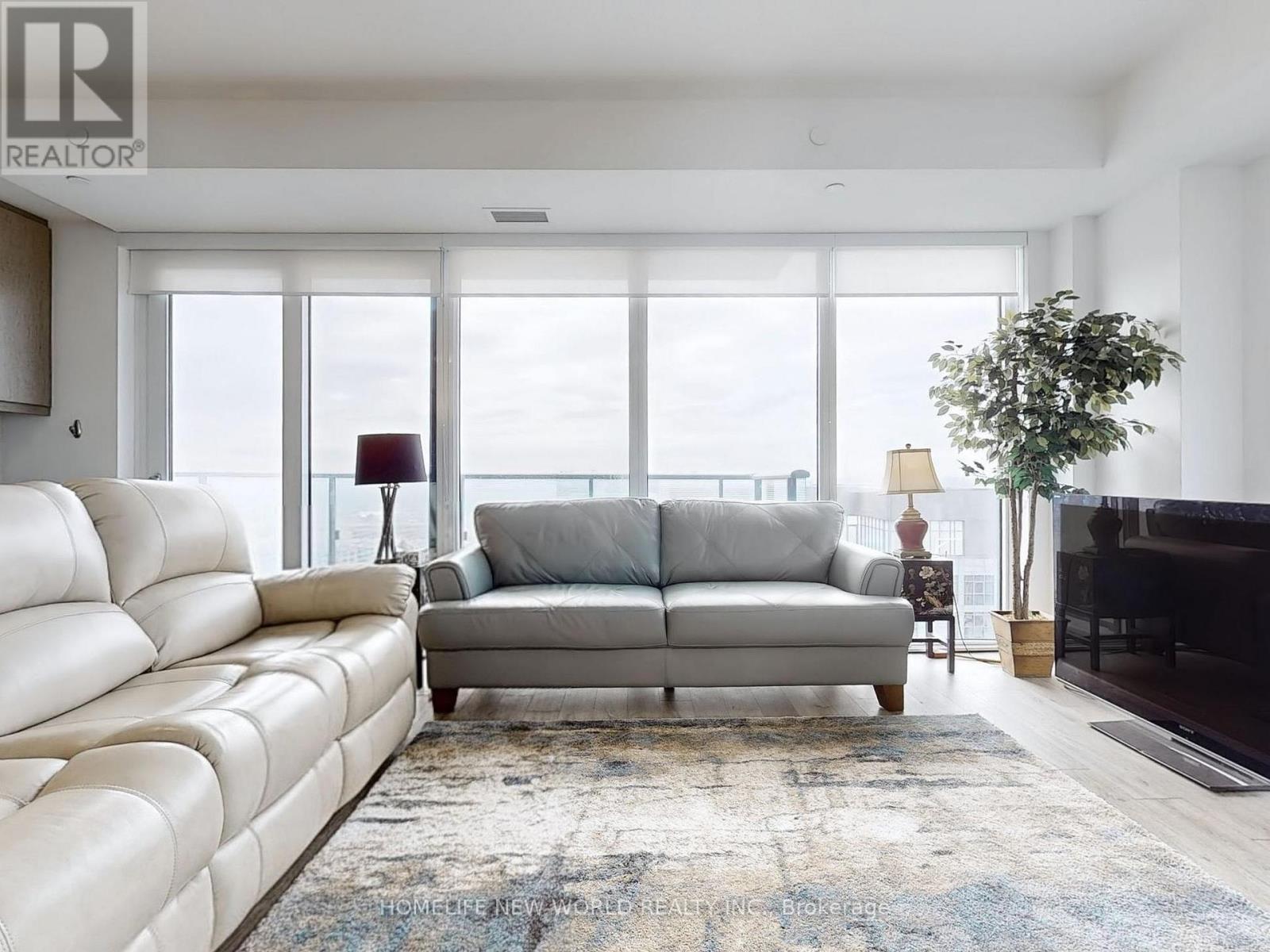 2410 - 105 Oneida Crescent, Richmond Hill, Ontario  L4B 0H6 - Photo 2 - N12993472