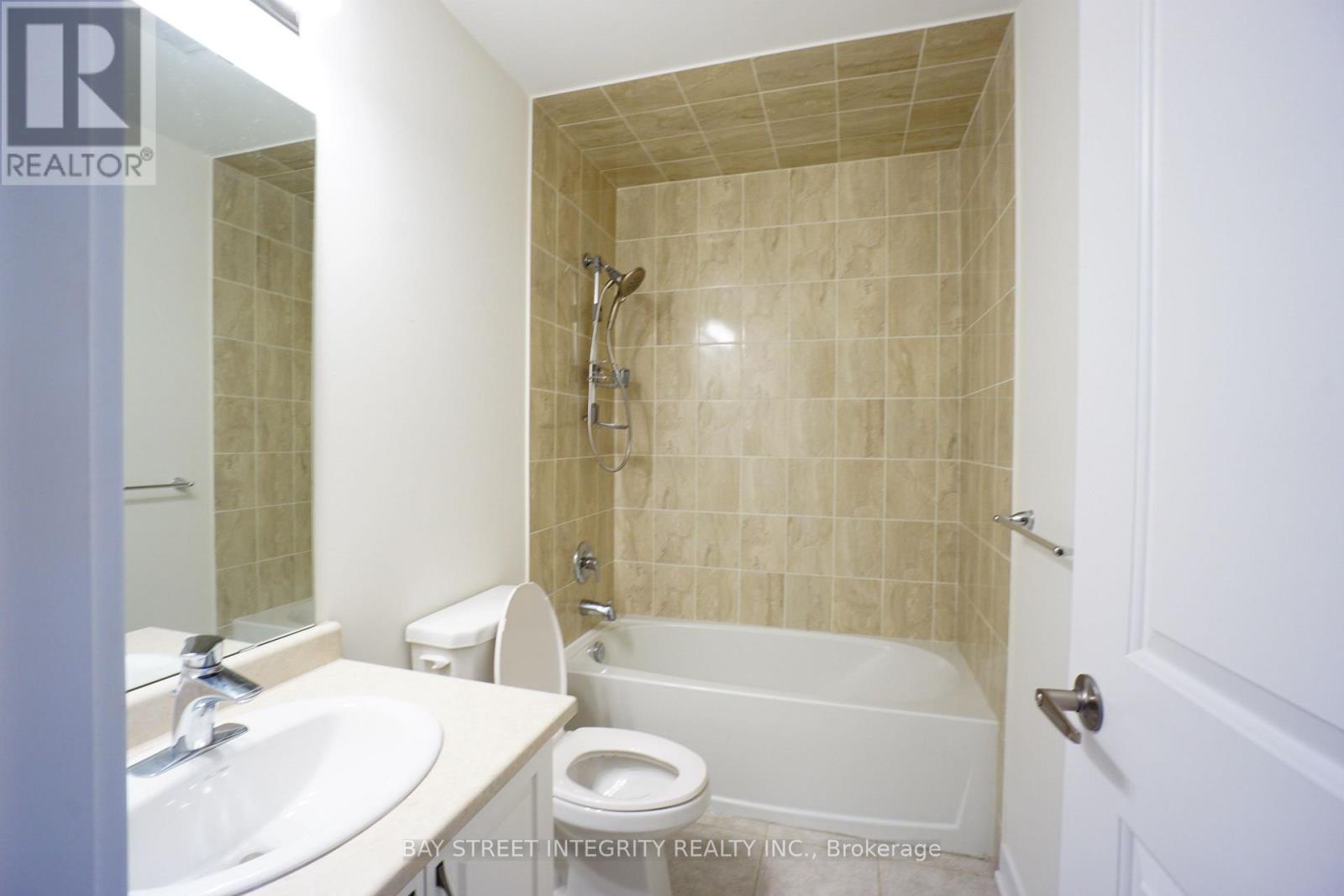 49 Badgerow Way, Aurora, Ontario  L4G 0Z5 - Photo 10 - N12993484