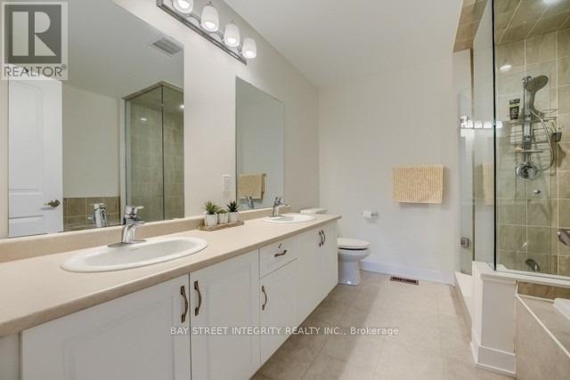 49 Badgerow Way, Aurora, Ontario  L4G 0Z5 - Photo 8 - N12993484