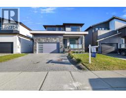 39404 CARDINAL DRIVE, Squamish, British Columbia