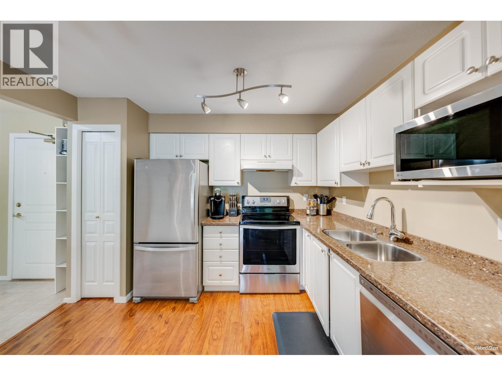 407 210 Eleventh Street, New Westminster, British Columbia  V3M 4C9 - Photo 14 - R3110701