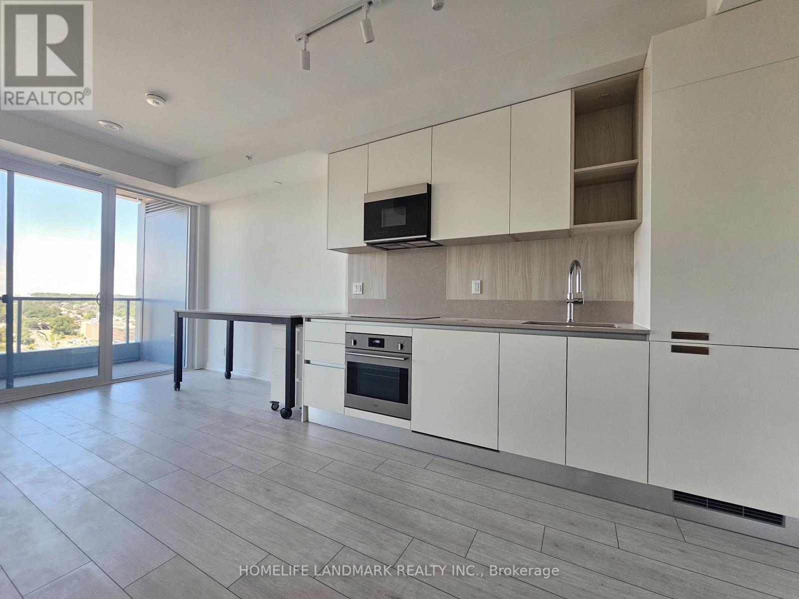 2104 - 39 Mary Street, Barrie (City Centre), Ontario  L4N 1S9 - Photo 5 - S12993424