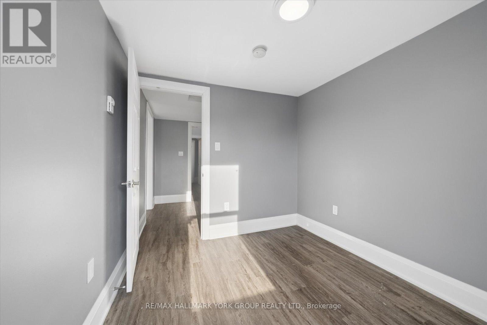 16 Albert Street N, Orillia, Ontario  L3V 5K1 - Photo 10 - S12993468