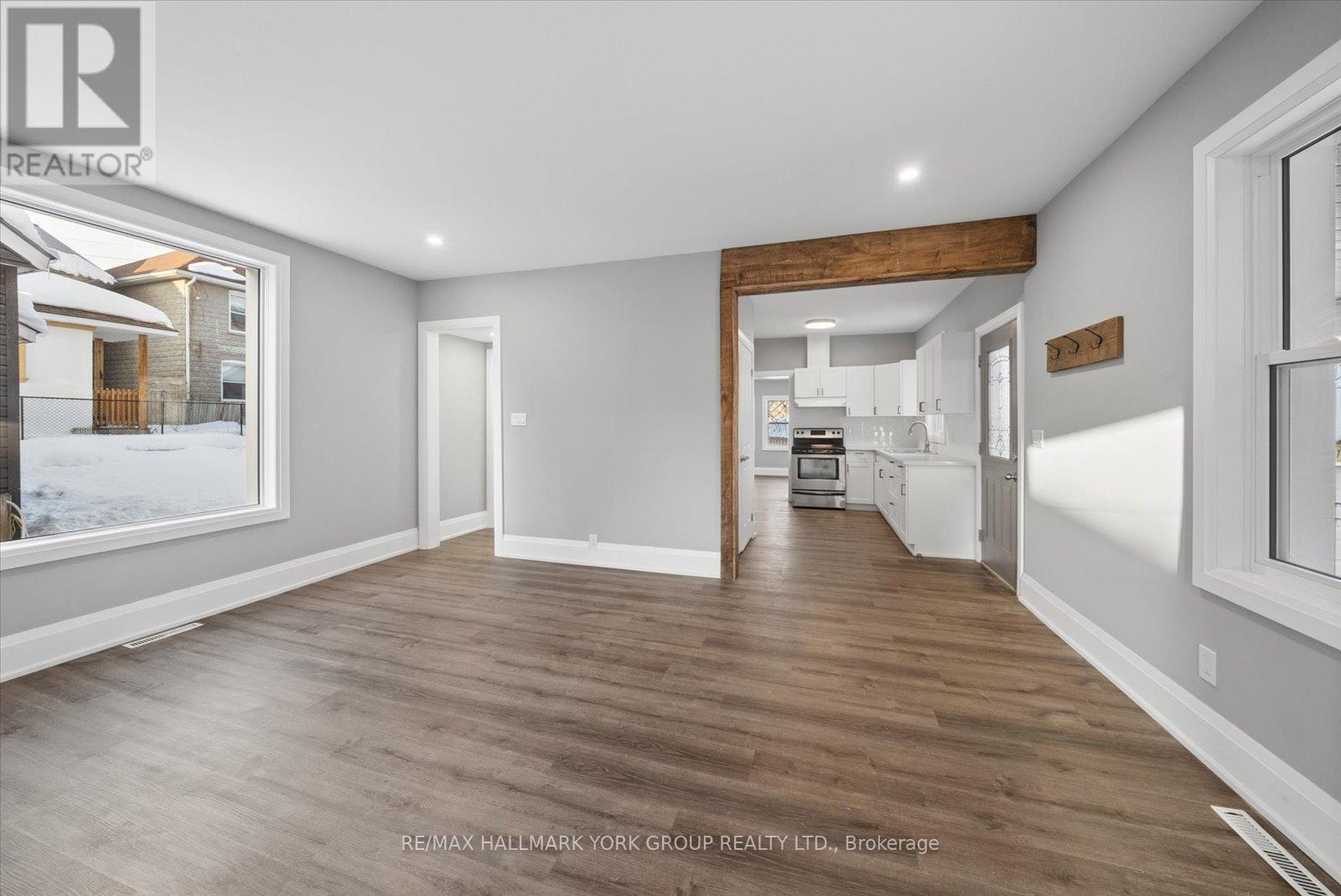 16 Albert Street N, Orillia, Ontario  L3V 5K1 - Photo 25 - S12993468