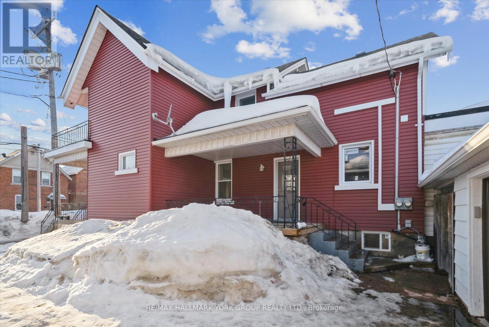 16 Albert Street N, Orillia, Ontario  L3V 5K1 - Photo 36 - S12993468