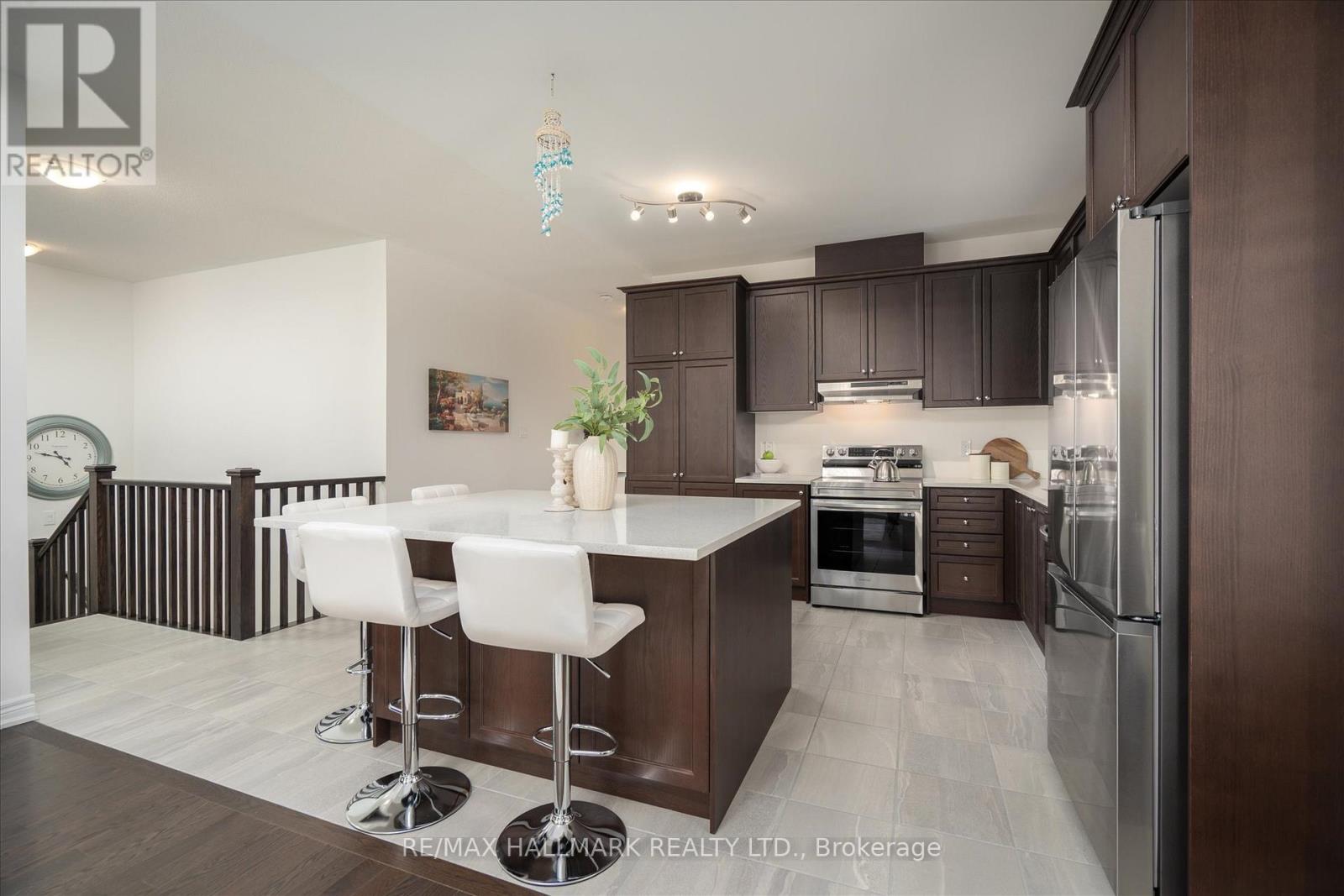 3 Gumtree Street, Brampton, Ontario  L6R 4C7 - Photo 11 - W12993422