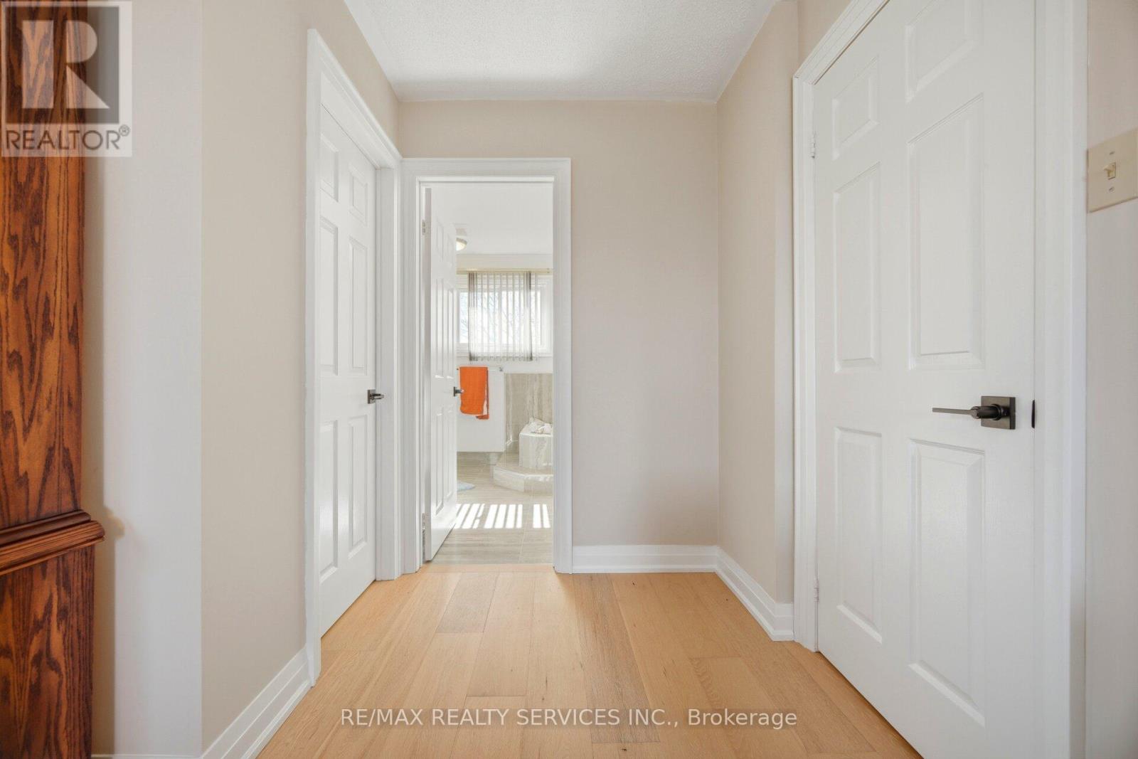 23 Newbury Crescent, Brampton, Ontario  L6S 5M3 - Photo 25 - W12993438