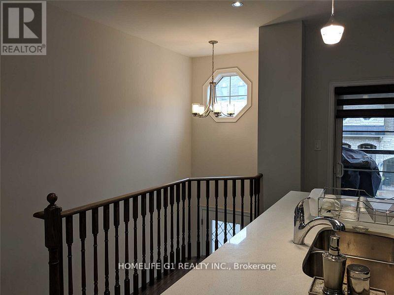 67 Dryden Way, Toronto, Ontario  M9R 0B2 - Photo 11 - W12993442