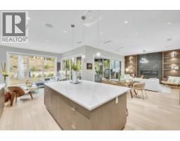 31 GLENMORE DRIVE, West Vancouver, British Columbia