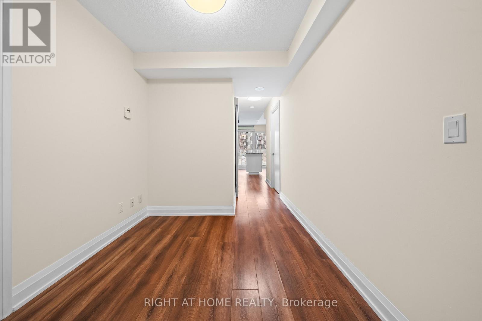 203w - 565 Wilson Avenue, Toronto, Ontario  M3H 5Y6 - Photo 7 - C12811594