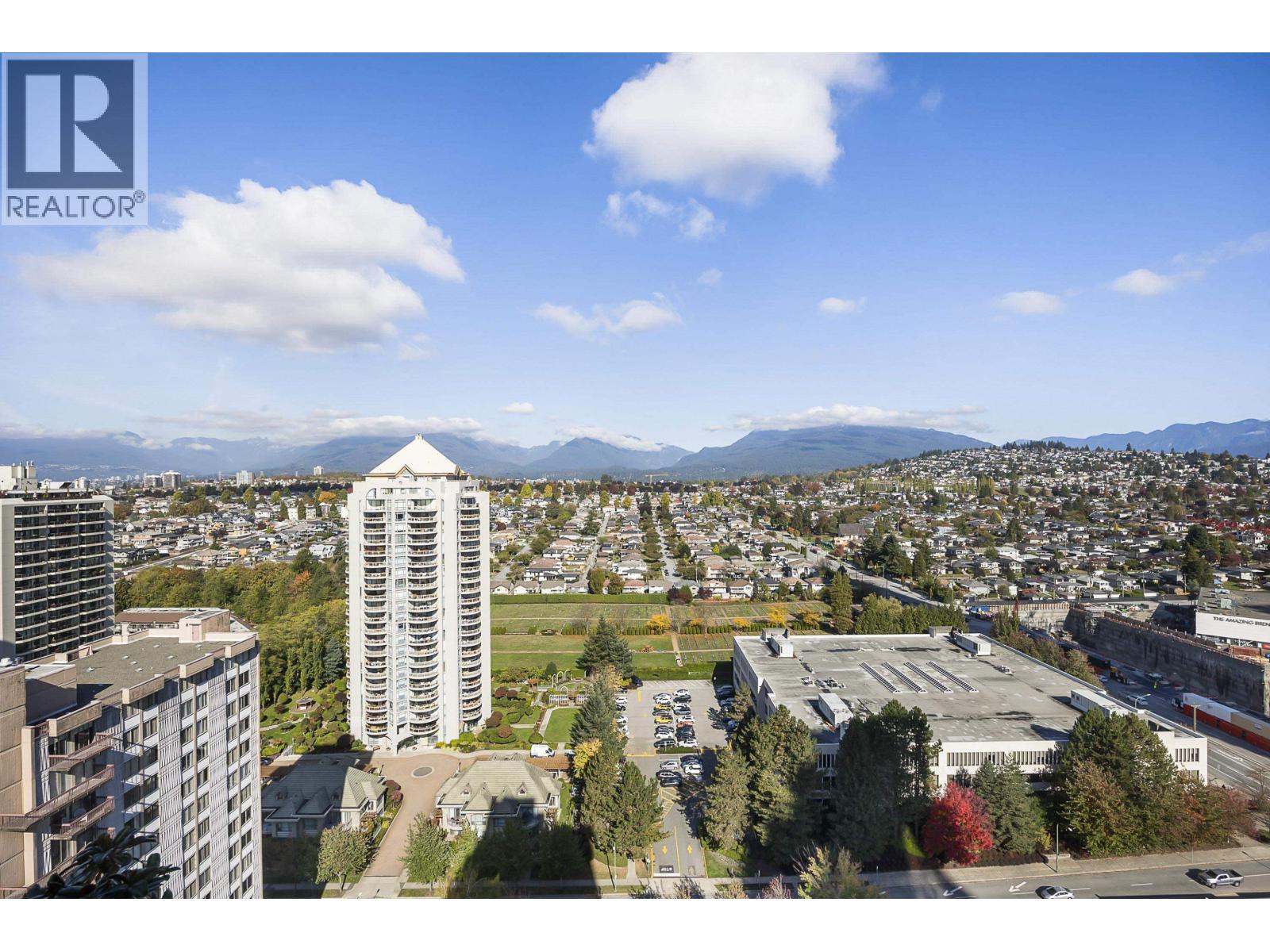 2601 4400 BUCHANAN STREET, Burnaby, British Columbia