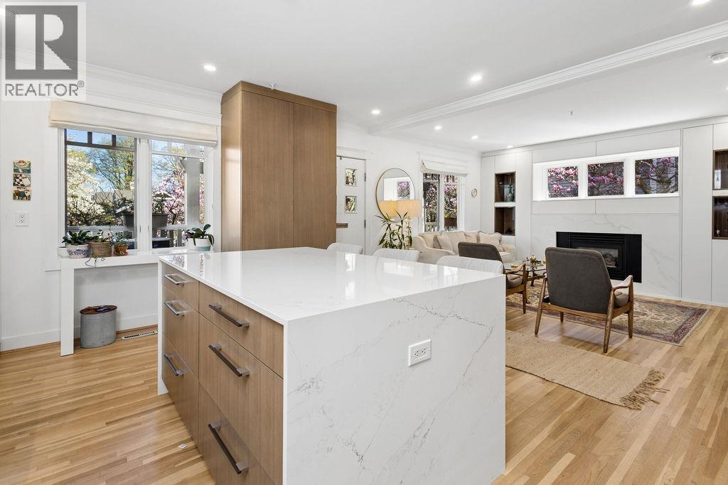 1956 W 14 Avenue, Vancouver, British Columbia  V6J 2K2 - Photo 12 - R3110849