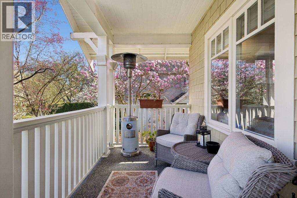 1956 W 14 Avenue, Vancouver, British Columbia  V6J 2K2 - Photo 3 - R3110849