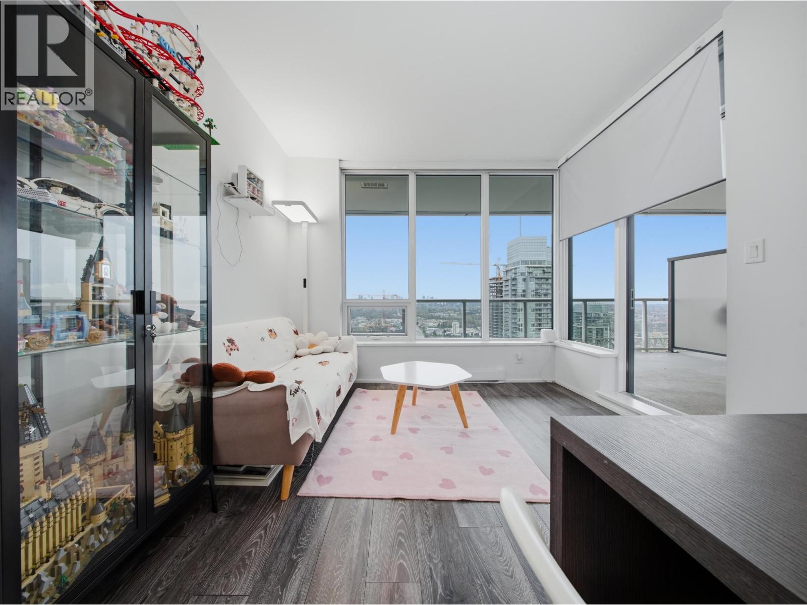 4605 4510 Halifax Way, Burnaby, British Columbia  V5C 0K4 - Photo 11 - R3110850