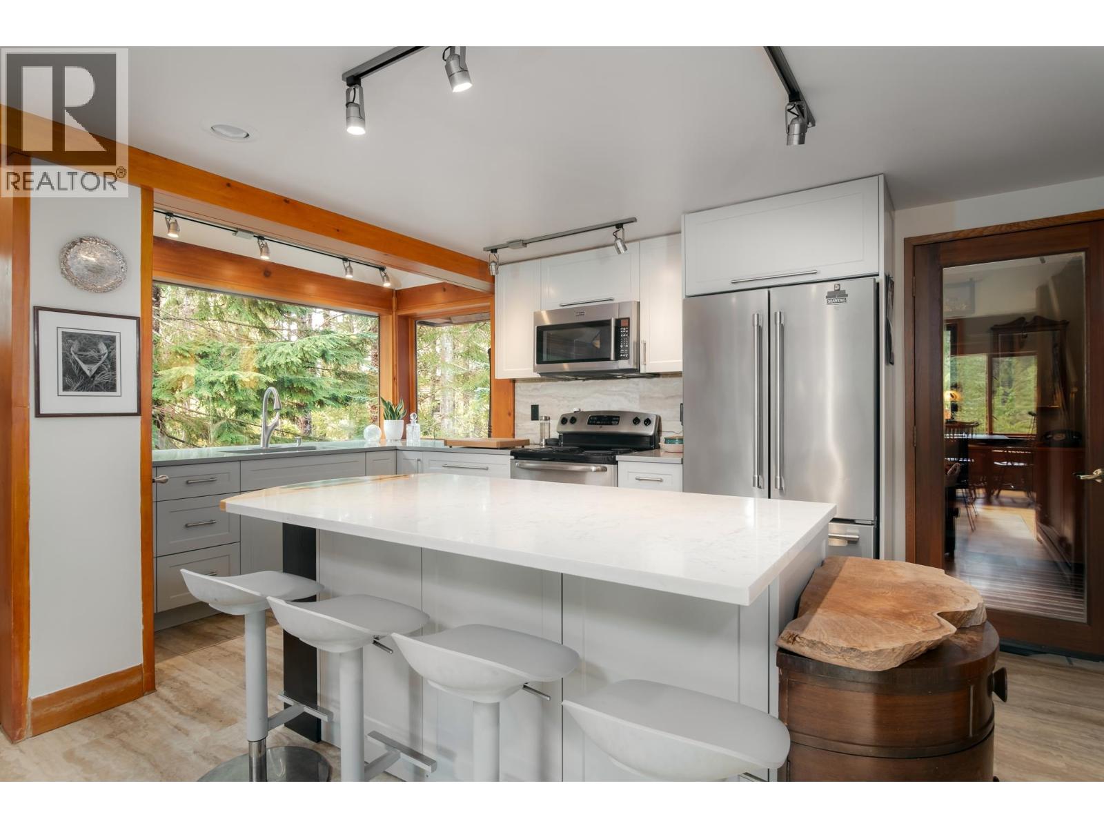 40 Black Tusk Drive, Whistler, British Columbia  V8E 0A1 - Photo 10 - R3110663