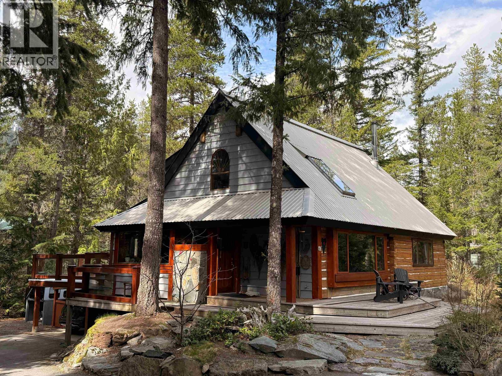 40 Black Tusk Drive, Whistler, British Columbia  V8E 0A1 - Photo 2 - R3110663