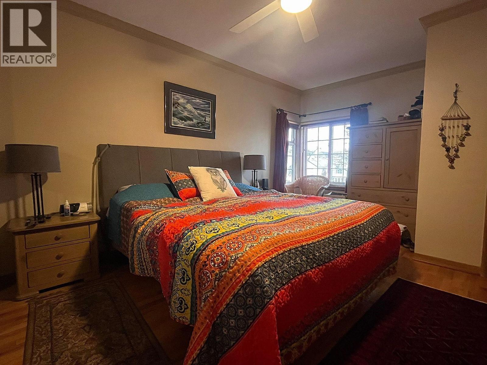 128w 20th W Main, Vancouver, British Columbia  B5Y 2C3 - Photo 4 - R3110843