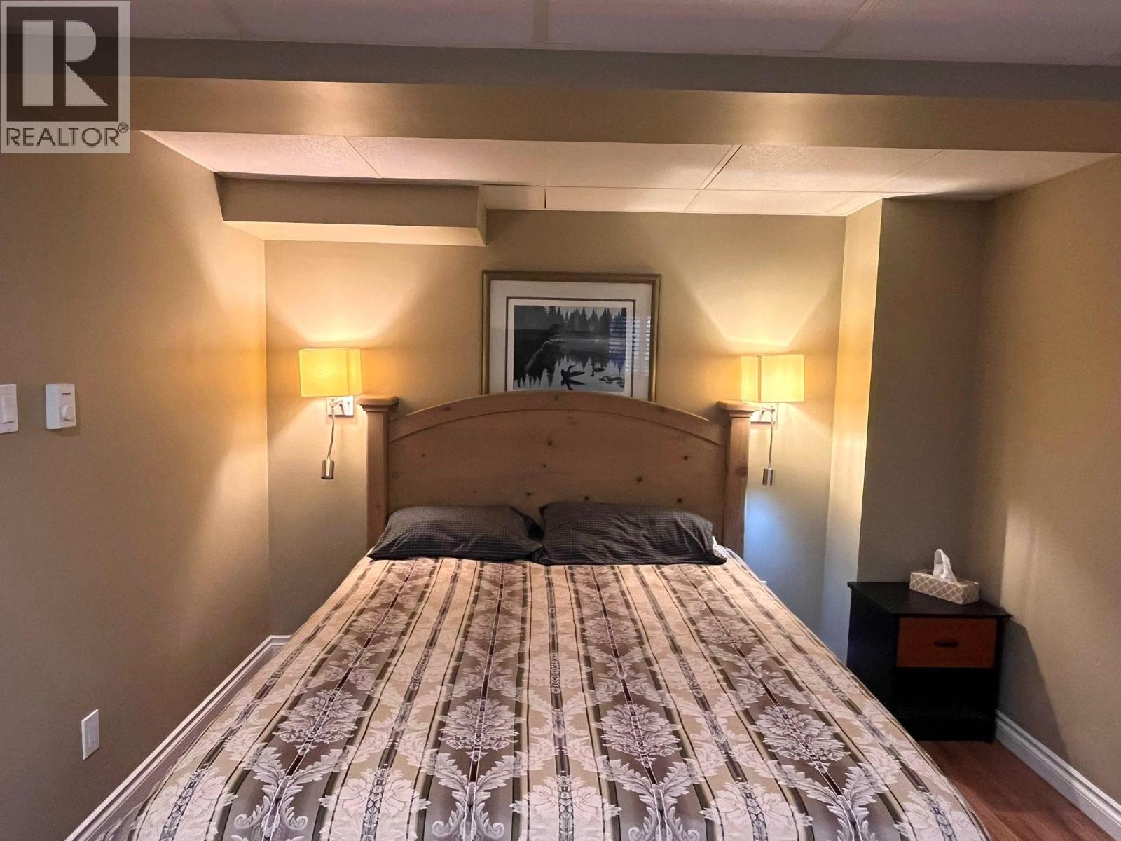 128w 20th W Main, Vancouver, British Columbia  B5Y 2C3 - Photo 5 - R3110843