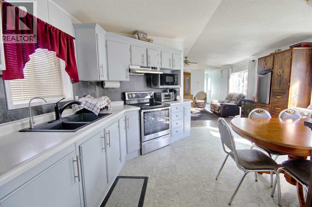 823 3 Street S, Grassy Lake, Alberta  T0K 0Z0 - Photo 8 - A2300089