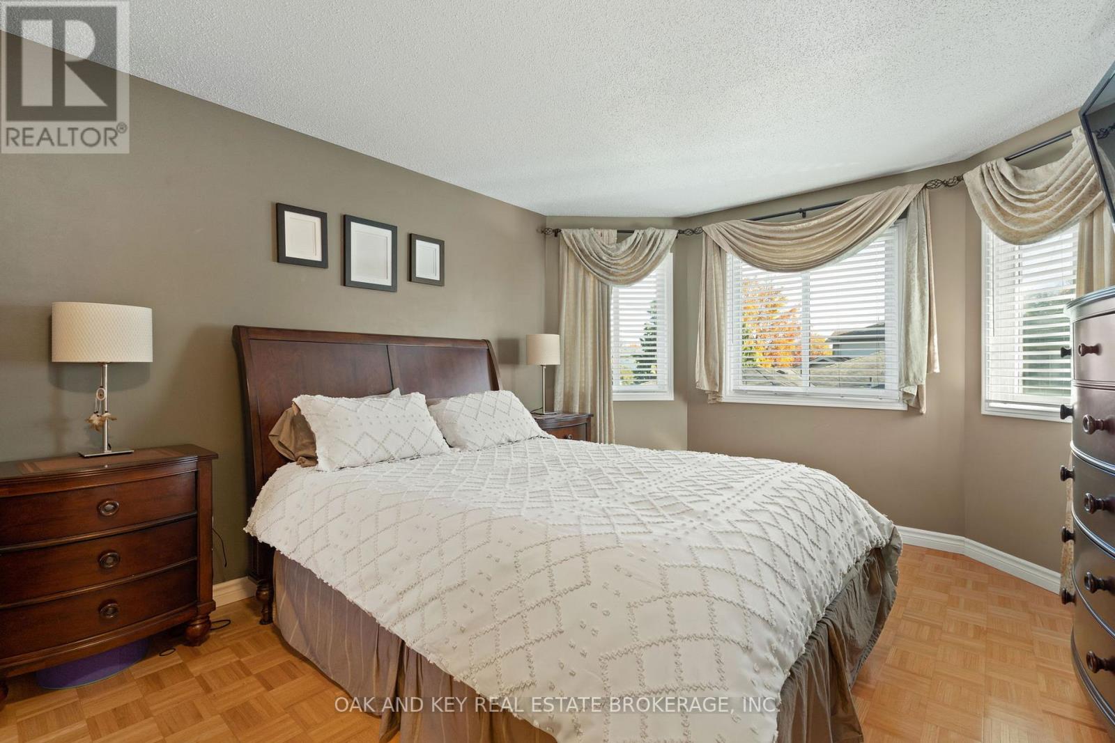 143 Golfview Road, London South, Ontario  N6C 5V4 - Photo 19 - X12993496