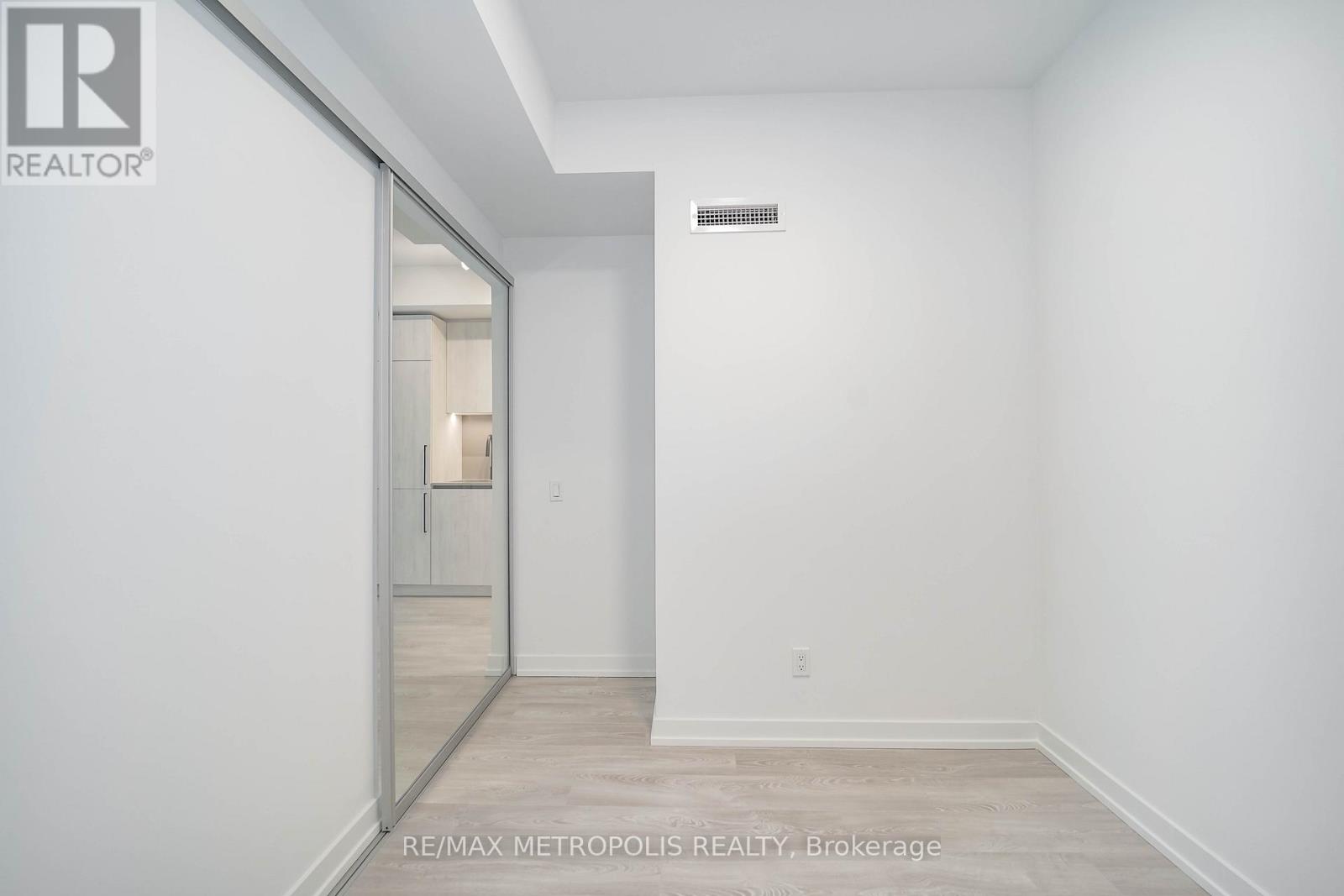 405 - 35 Parliament Street, Toronto, Ontario  M5A 0Z5 - Photo 11 - C12993490