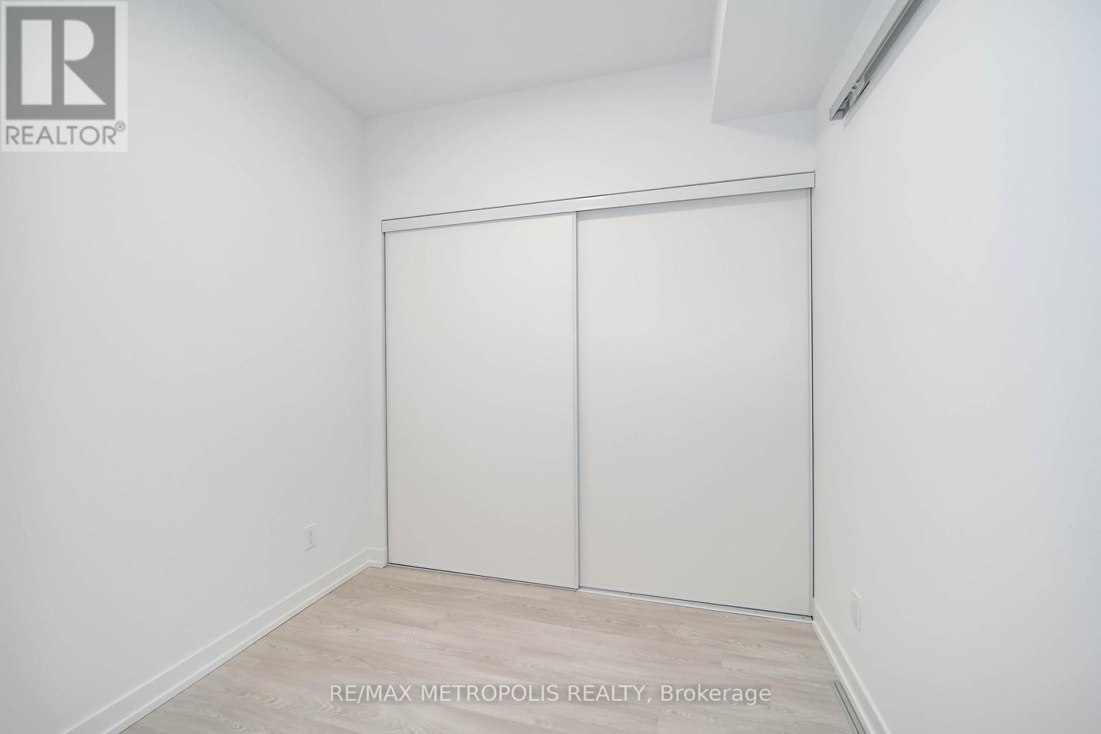 405 - 35 Parliament Street, Toronto, Ontario  M5A 0Z5 - Photo 9 - C12993490