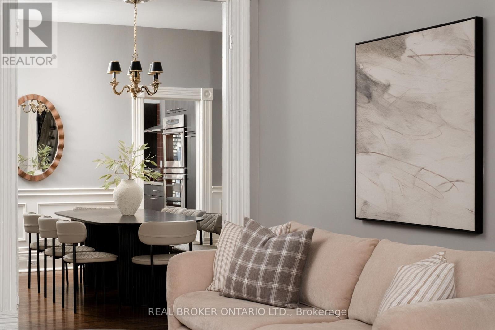 298 Berkeley Street, Toronto, Ontario  M5A 2X5 - Photo 11 - C12993502