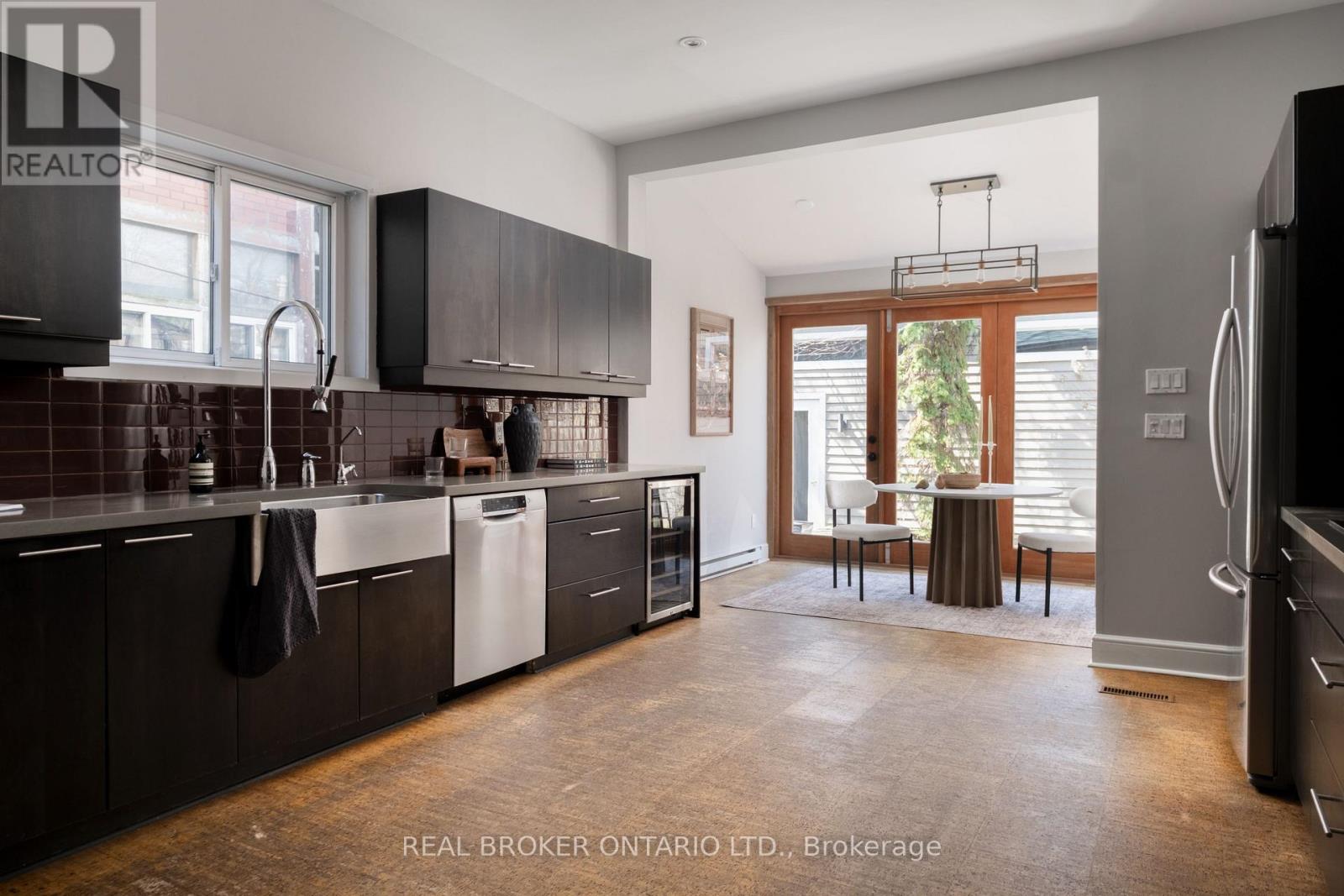 298 Berkeley Street, Toronto, Ontario  M5A 2X5 - Photo 15 - C12993502