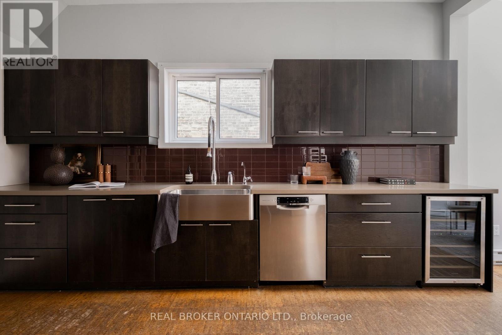 298 Berkeley Street, Toronto, Ontario  M5A 2X5 - Photo 17 - C12993502