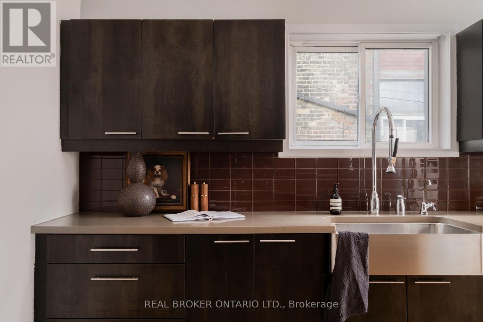 298 Berkeley Street, Toronto, Ontario  M5A 2X5 - Photo 18 - C12993502