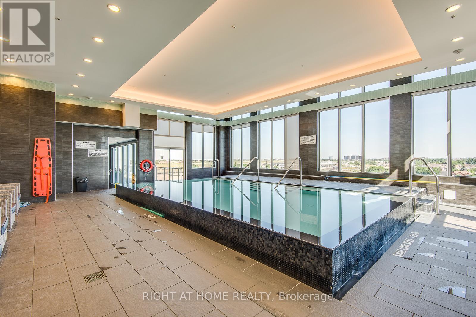 203w - 565 Wilson Avenue, Toronto, Ontario  M3H 5Y6 - Photo 34 - C12811594