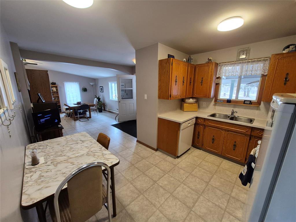 6032 Pr 203 Highway, Piney, Manitoba R0A 1K0 - Photo 16 - 202606995