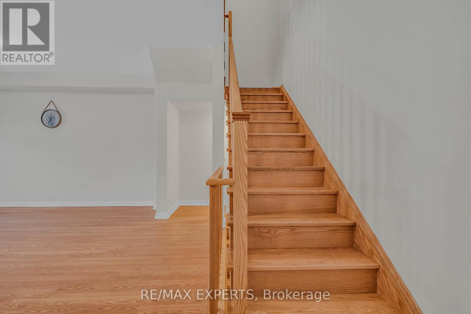 34 Dandara Gate, Vaughan, Ontario  L4L 0B6 - Photo 21 - N12993506