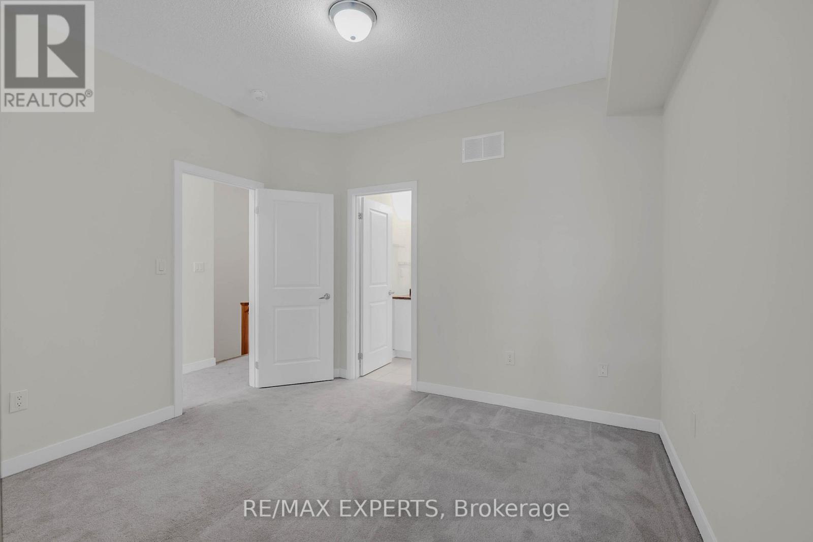 34 Dandara Gate, Vaughan, Ontario  L4L 0B6 - Photo 26 - N12993506