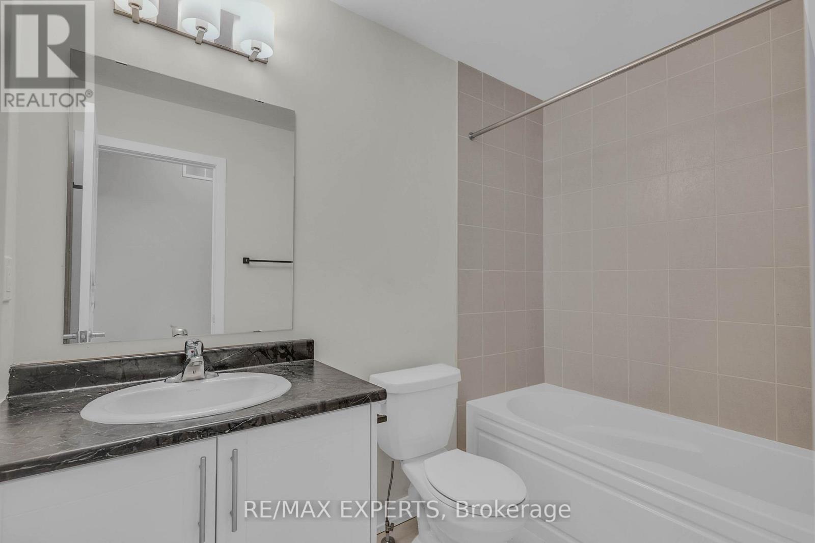 34 Dandara Gate, Vaughan, Ontario  L4L 0B6 - Photo 32 - N12993506