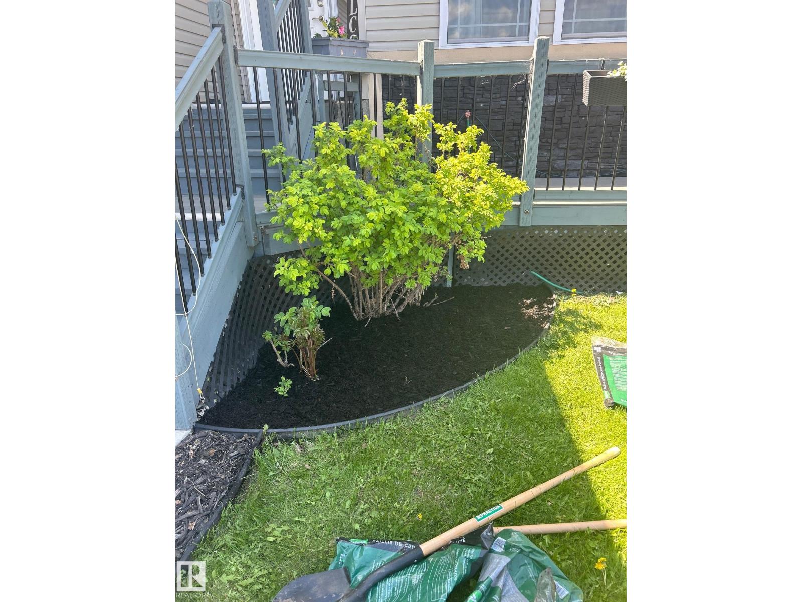 106 Houle Dr, Morinville, Alberta  T8R 0E1 - Photo 2 - E4478095