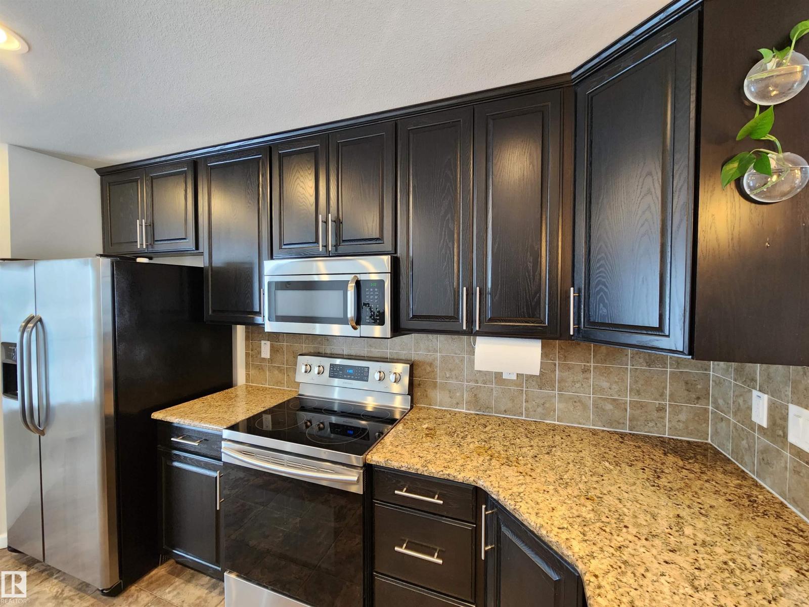 106 Houle Dr, Morinville, Alberta  T8R 0E1 - Photo 23 - E4478095