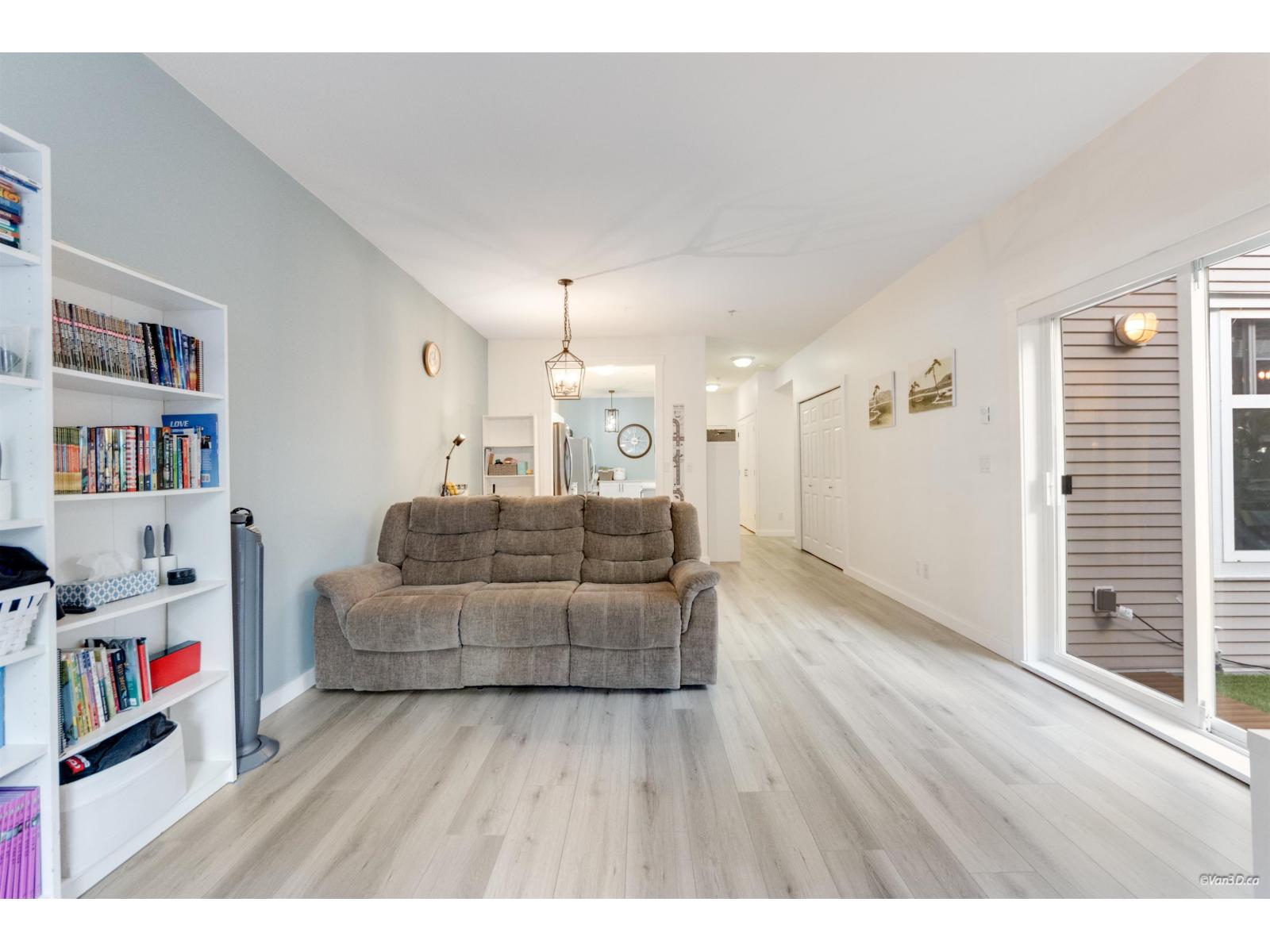 111 8976 208 Street, Langley, British Columbia  V1M 2Y8 - Photo 3 - R3110831