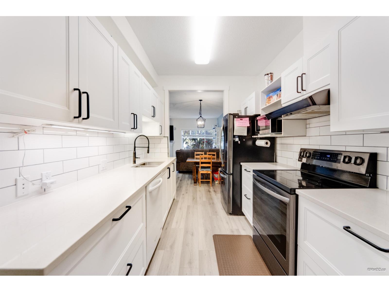 111 8976 208 Street, Langley, British Columbia  V1M 2Y8 - Photo 7 - R3110831