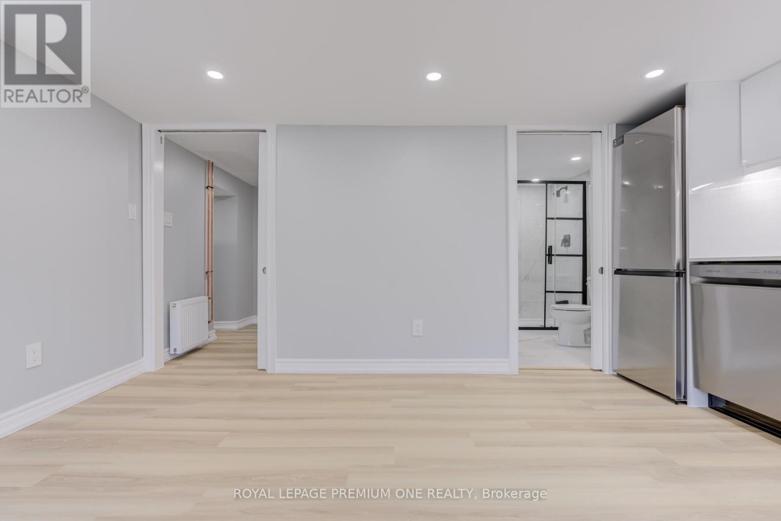 4 - 79 Twenty Fifth Street, Toronto, Ontario  M8V 3P7 - Photo 16 - W12993486