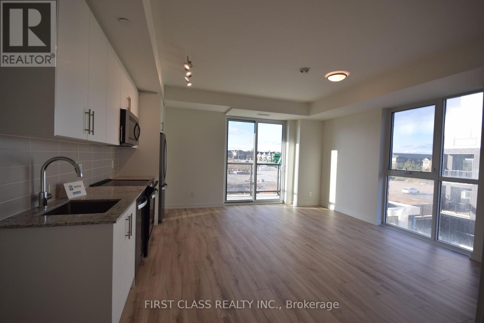 311 - 345 Wheat Boom Drive, Oakville, Ontario  L6H 7X5 - Photo 6 - W12993492