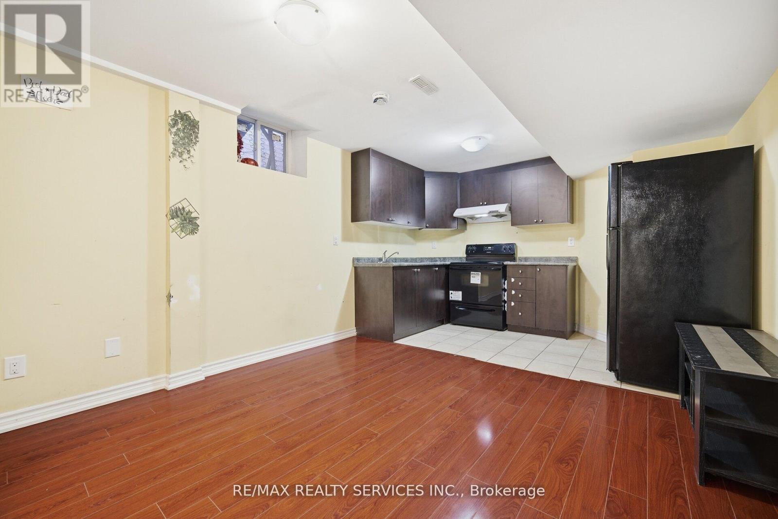 47 Twin Pines Crescent, Brampton, Ontario  L7A 1M8 - Photo 44 - W12993494