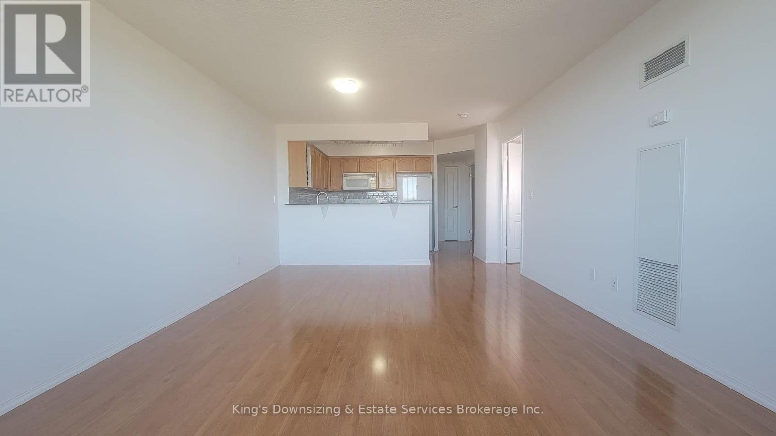 409 - 1150 Parkwest Place, Mississauga, Ontario L5E 3K4 - Photo 15 - W12993520