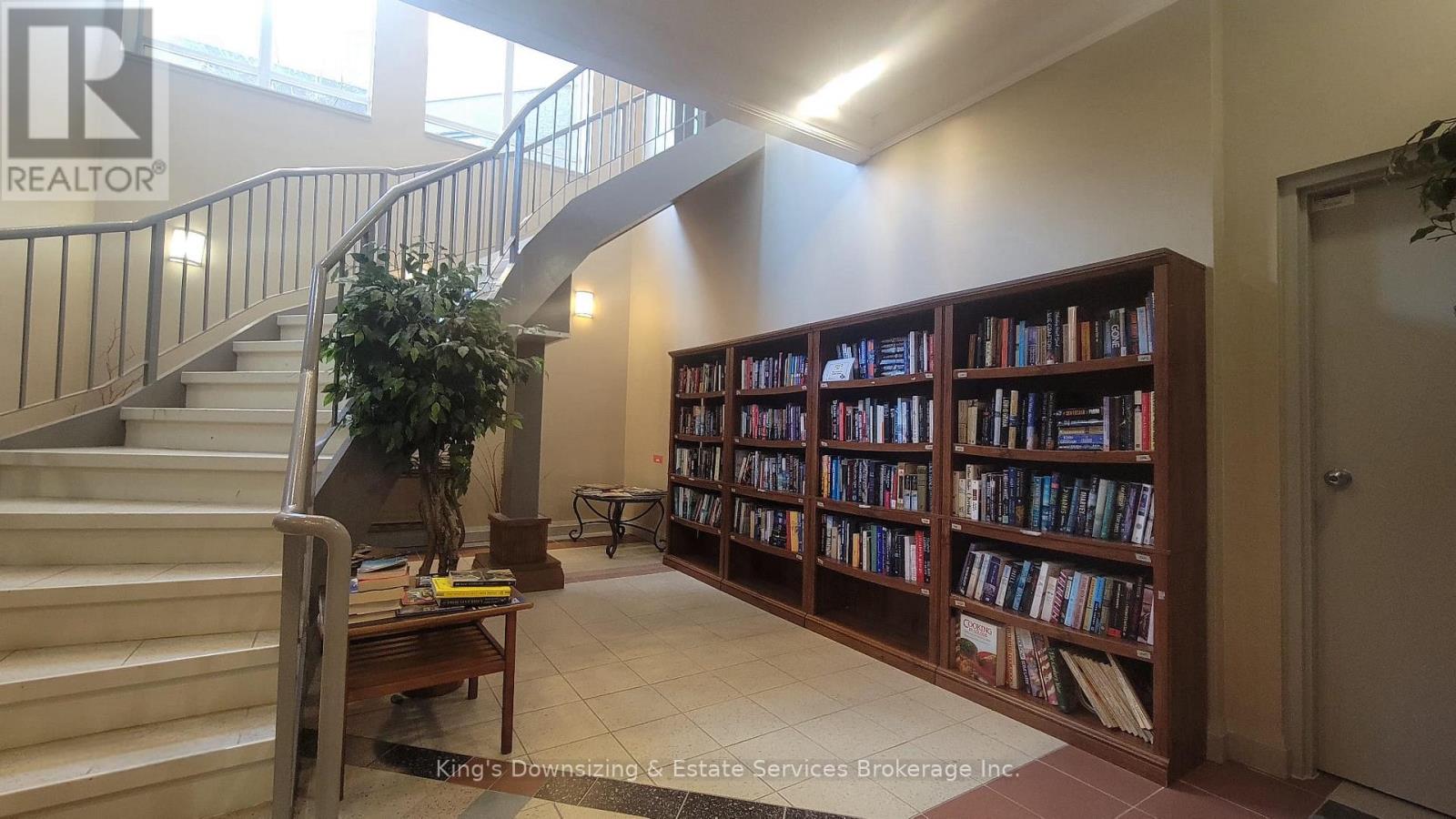 409 - 1150 Parkwest Place, Mississauga, Ontario L5E 3K4 - Photo 24 - W12993520