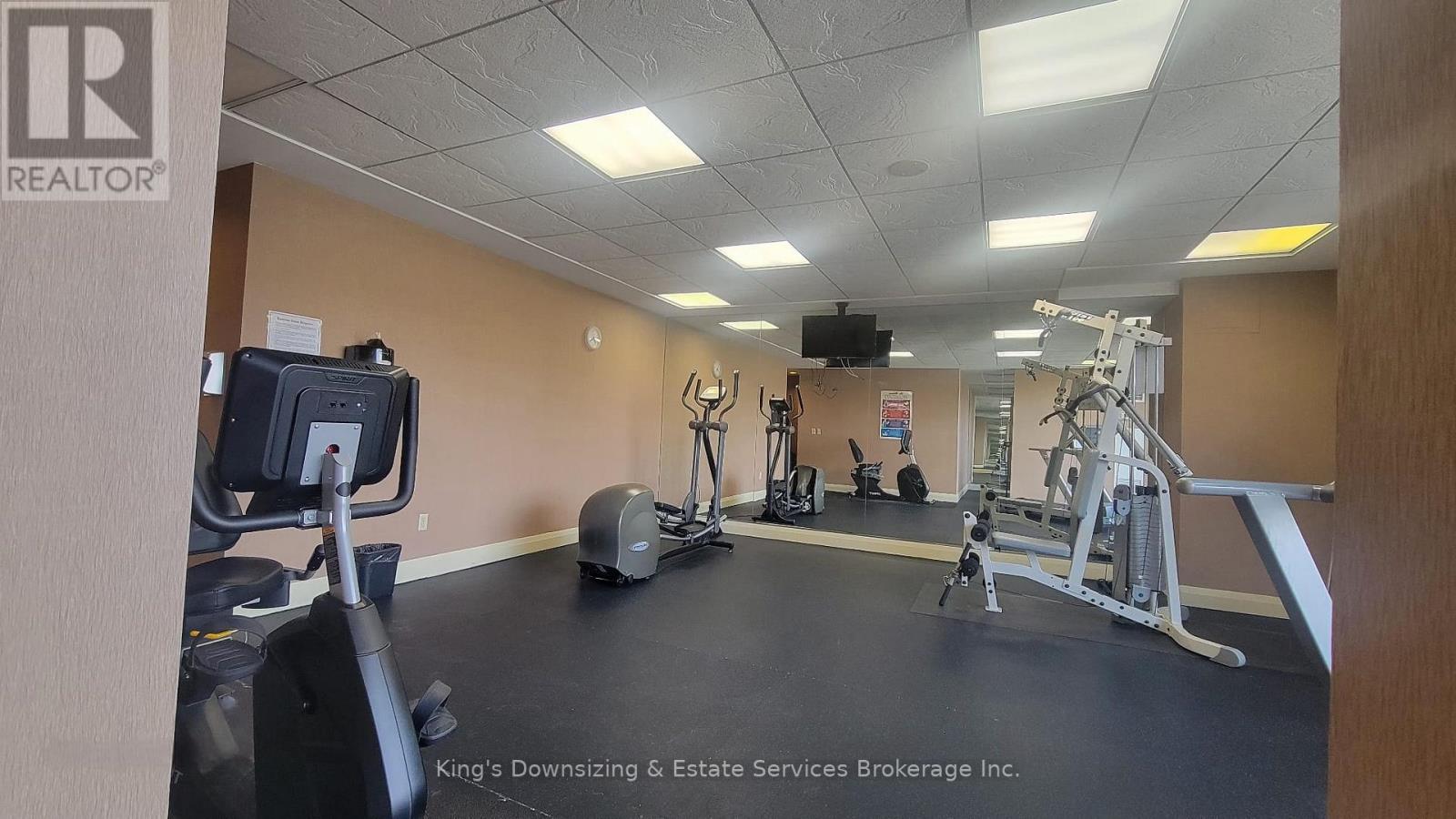 409 - 1150 Parkwest Place, Mississauga, Ontario L5E 3K4 - Photo 31 - W12993520