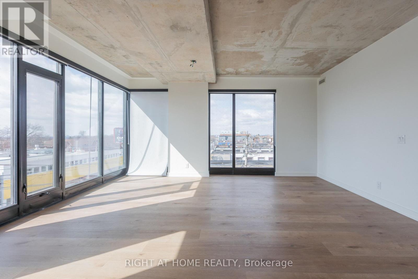 401 - 7 Fairbank Avenue W, Toronto, Ontario  M6E 3Y5 - Photo 16 - W12993524