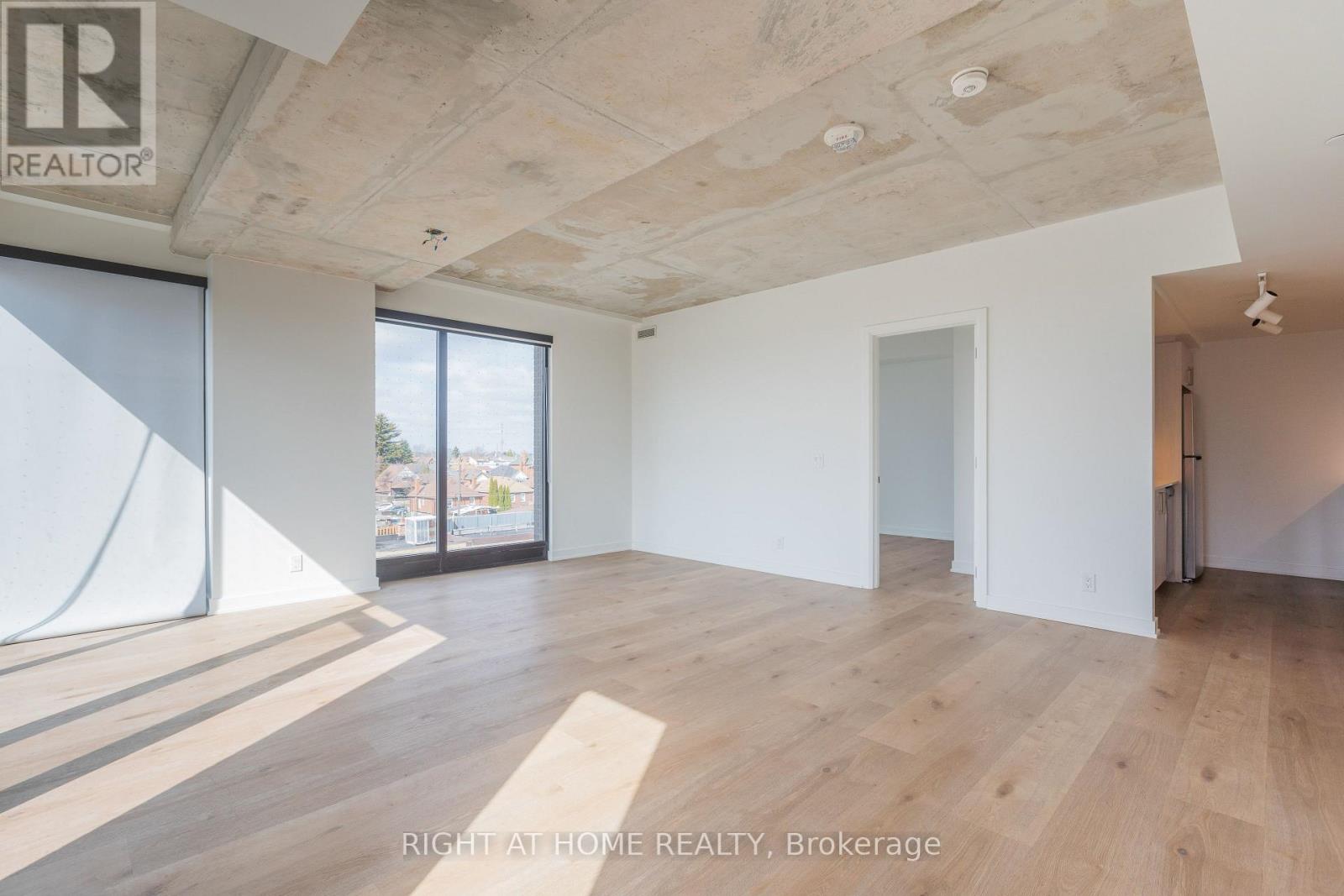 401 - 7 Fairbank Avenue W, Toronto, Ontario  M6E 3Y5 - Photo 17 - W12993524