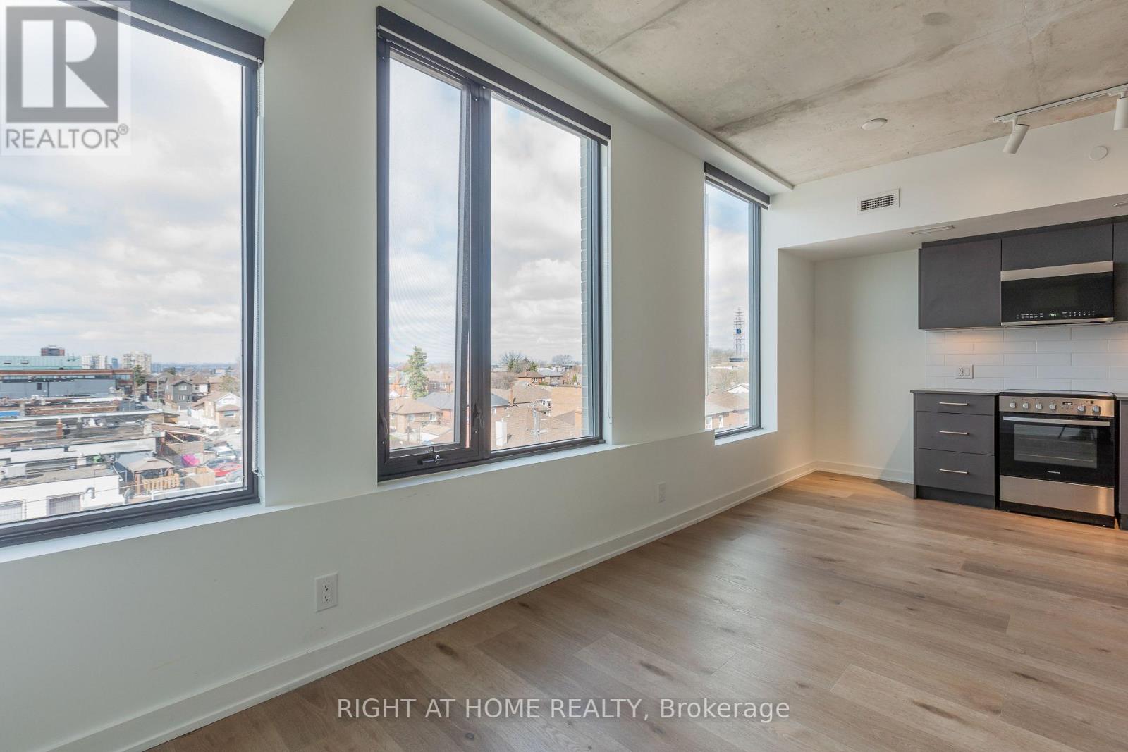 503 - 7 Fairbank Avenue W, Toronto, Ontario  M6E 3Y5 - Photo 15 - W12993526