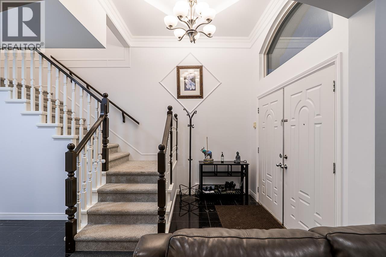 8438 14th Avenue, Burnaby, British Columbia  V3N 2C4 - Photo 6 - R3110647